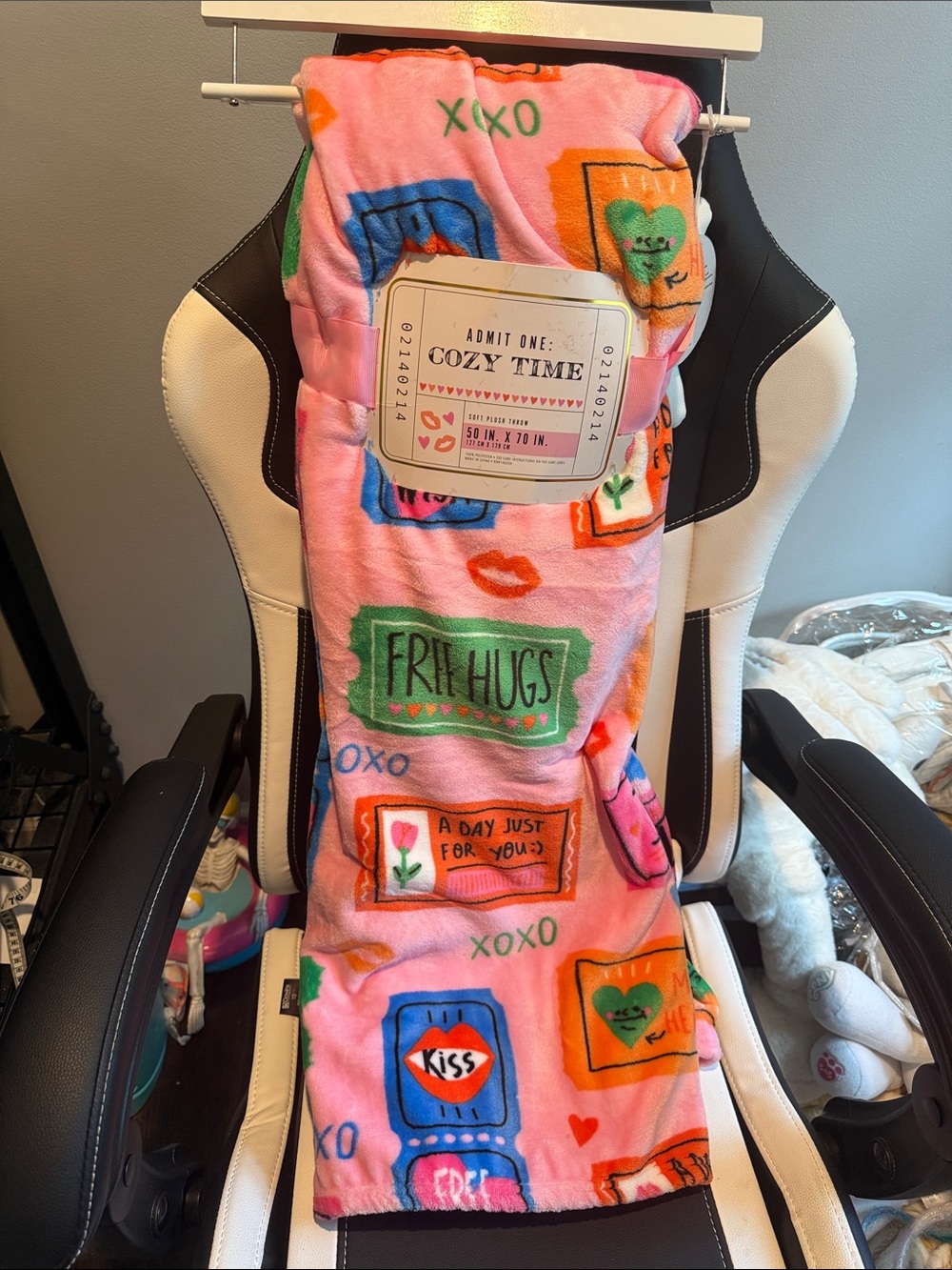 Pink 'Cozy Time' Plush Throw Blanket with Playful Prints - Picture 1 of 3